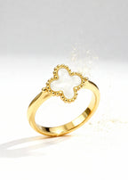 Pearl Gold Clover Ring