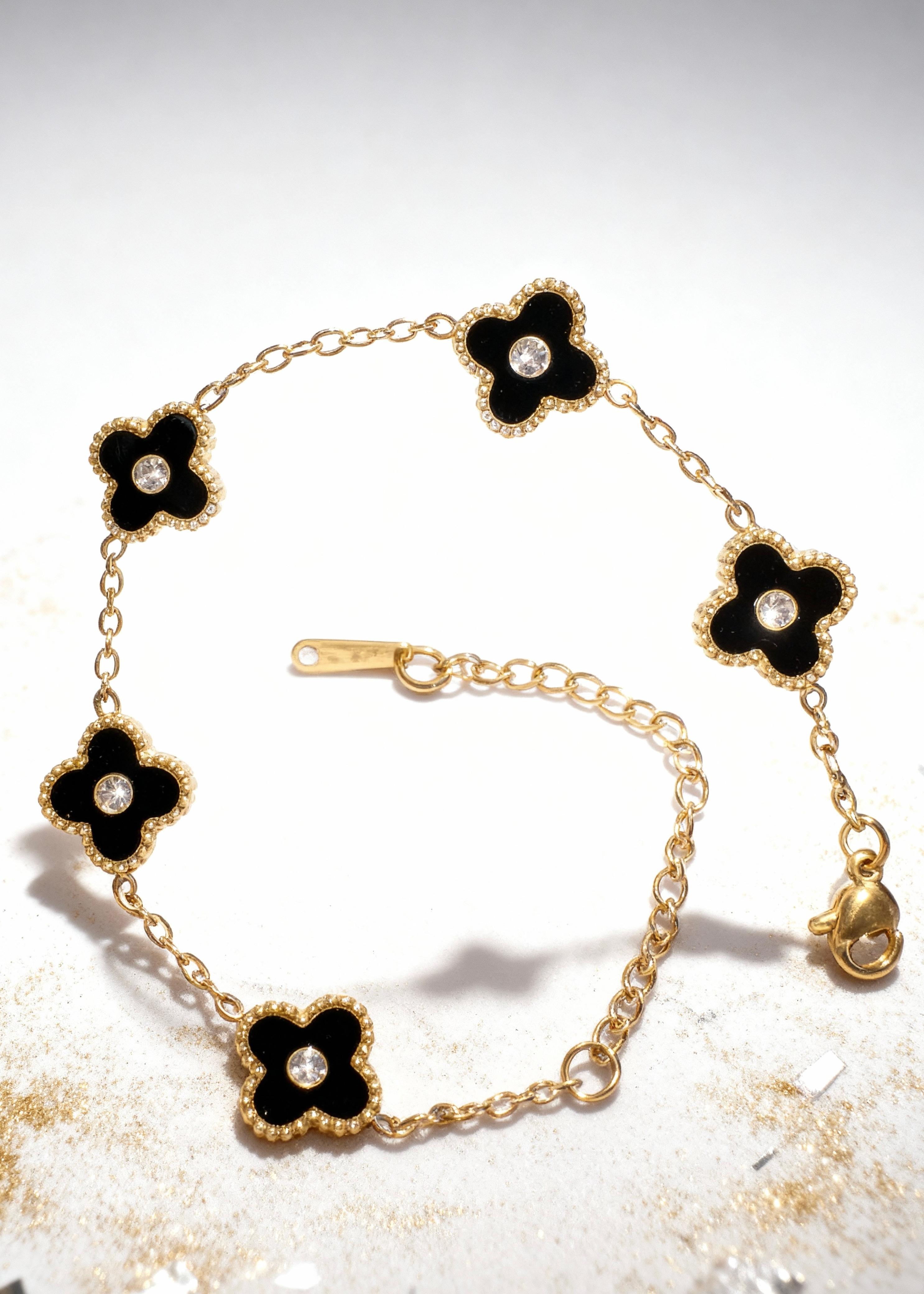 Black Gemstone Gold Clover Bracelet "Adjustable"